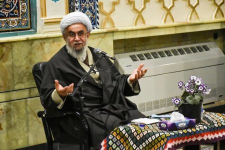 انقلاب اسلامی ایران شعاعی از فرهنگ عاشورایی است